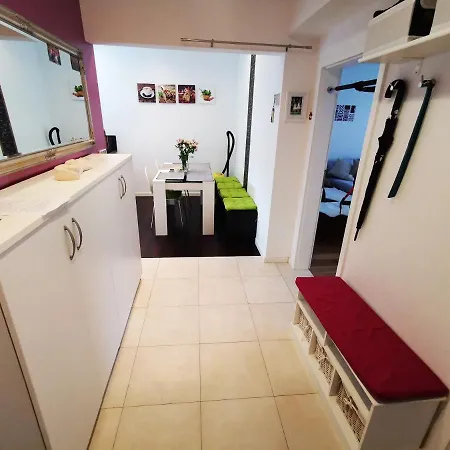 Cozy Place, Best Location, Wifi, Free Parking, Netflix... Apartman Ljubljana